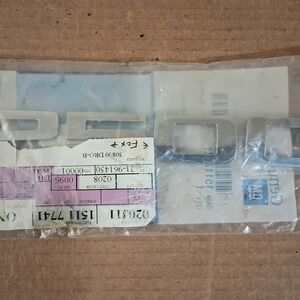 2007-2010 Chevy Silverado/GMC Sierra "2500" Front Door Emblem